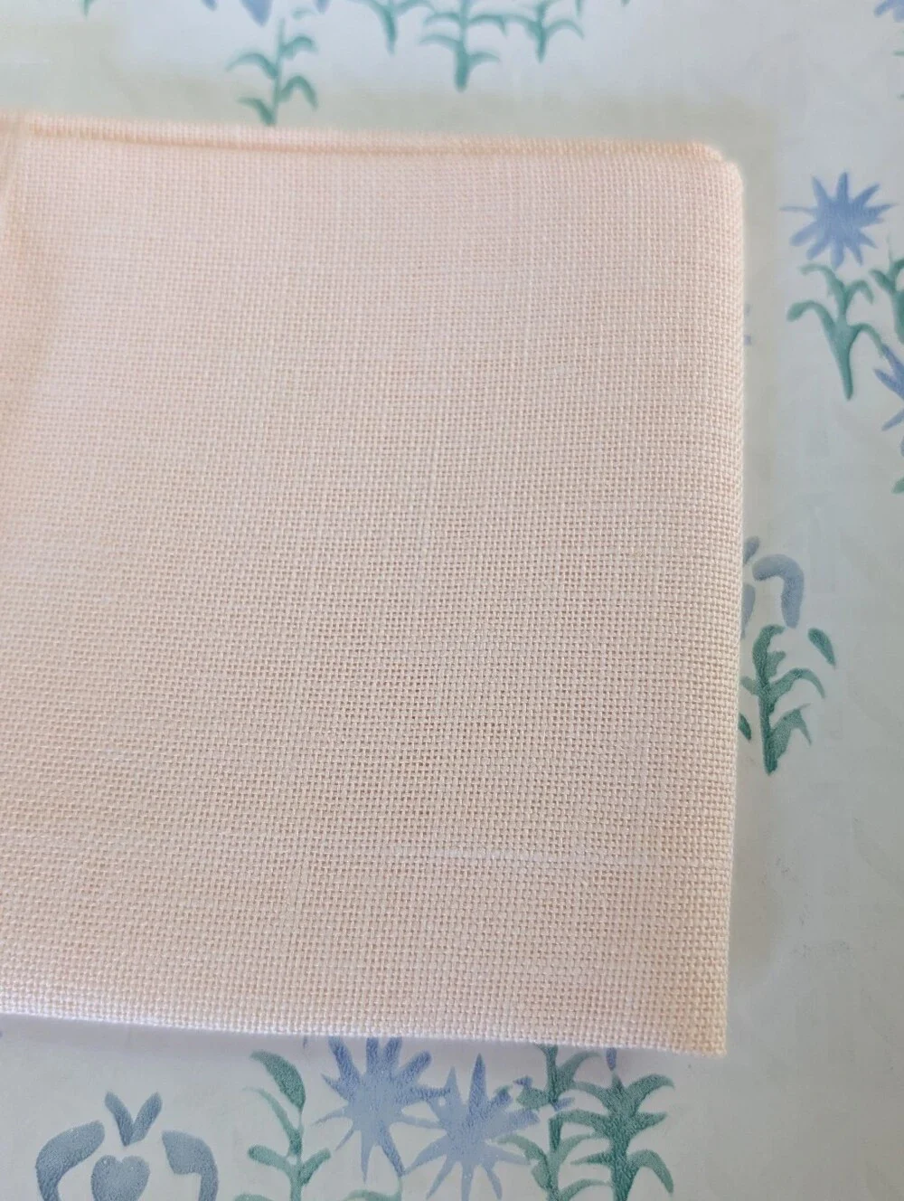 Zweigart Apricot 28 ct Cashel Linen NEW Cross Stitch Embroidery DIY Pastel